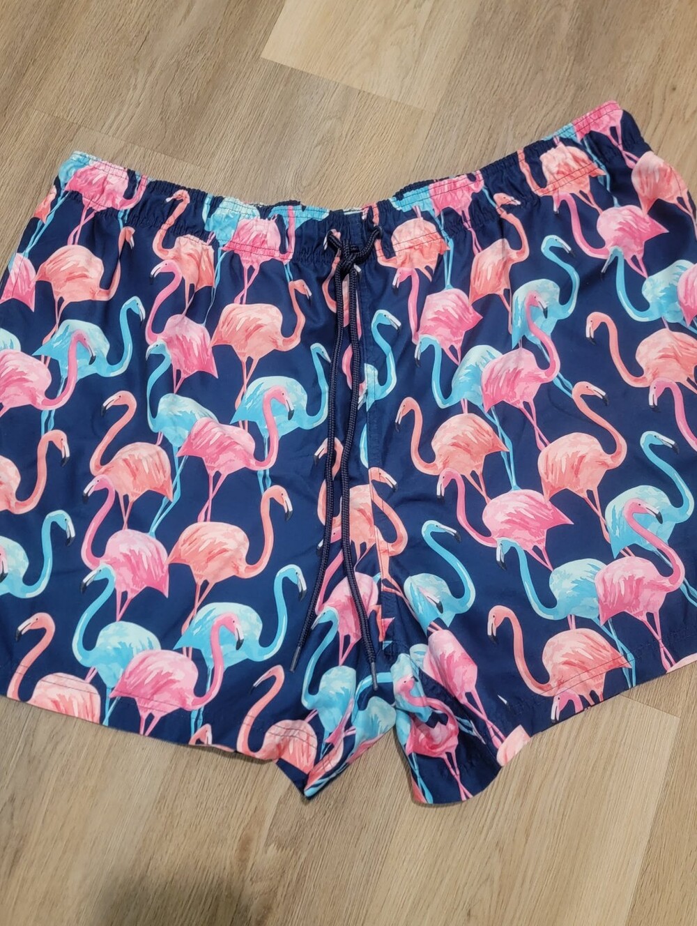Old Navy Swimming Trunks Big & Tall Sz 3XL. Navy Blue w/Pink & Teal Flamingos